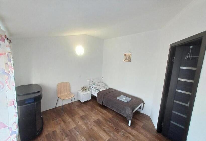 اتاق استاندارد یک نفره, гостьовий будинок осокорки