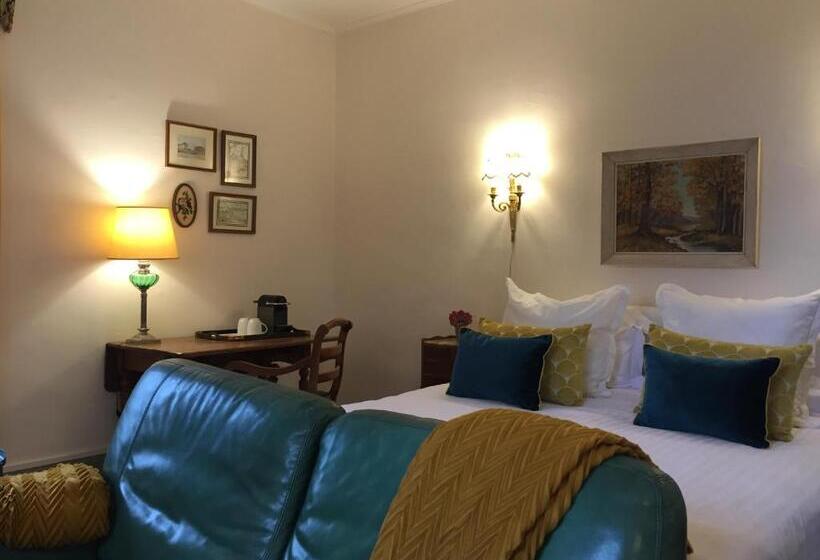 ガーデンビュースタンダードルーム, La Grenouille Noire