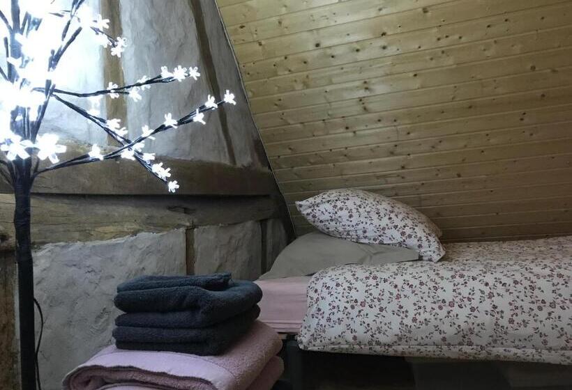 家庭间, Le Nid De Cigognes