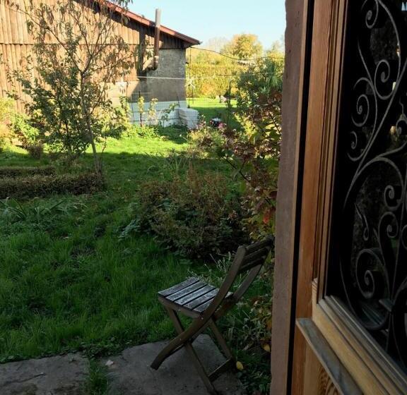 标准房带园景, Le Nid De Cigognes