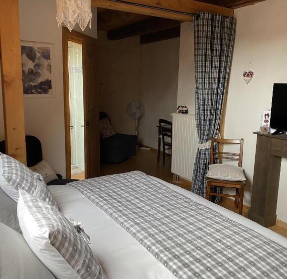 标准间, Le Nid De Cigognes