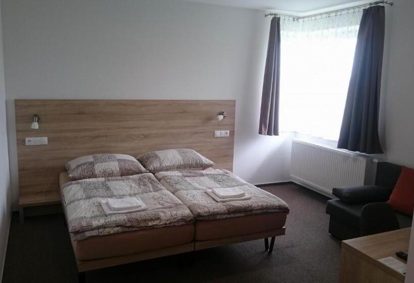 غرفة قياسية, Penzion Skalka