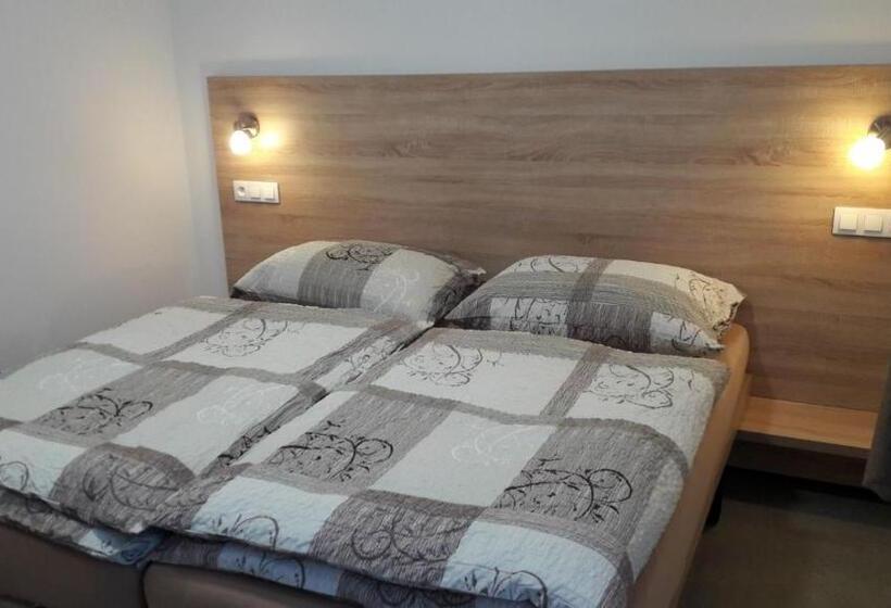 غرفة قياسية, Penzion Skalka