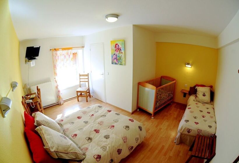 חדר סטנדרט לשלושה, L Auberge Des 3 Ponts