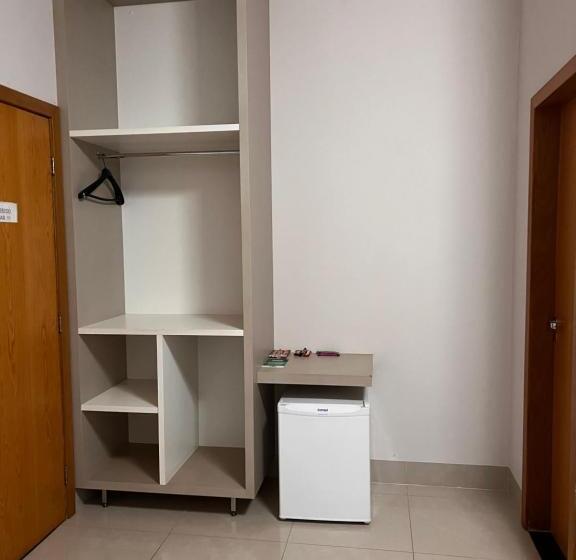 غرفة قياسية, Cadori