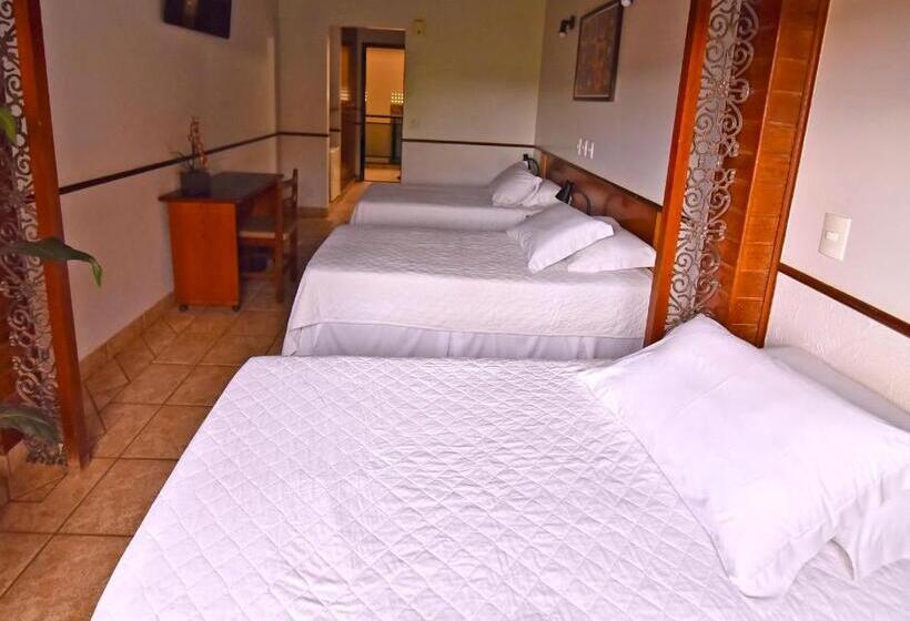 패밀리 스위트, Don Antonio