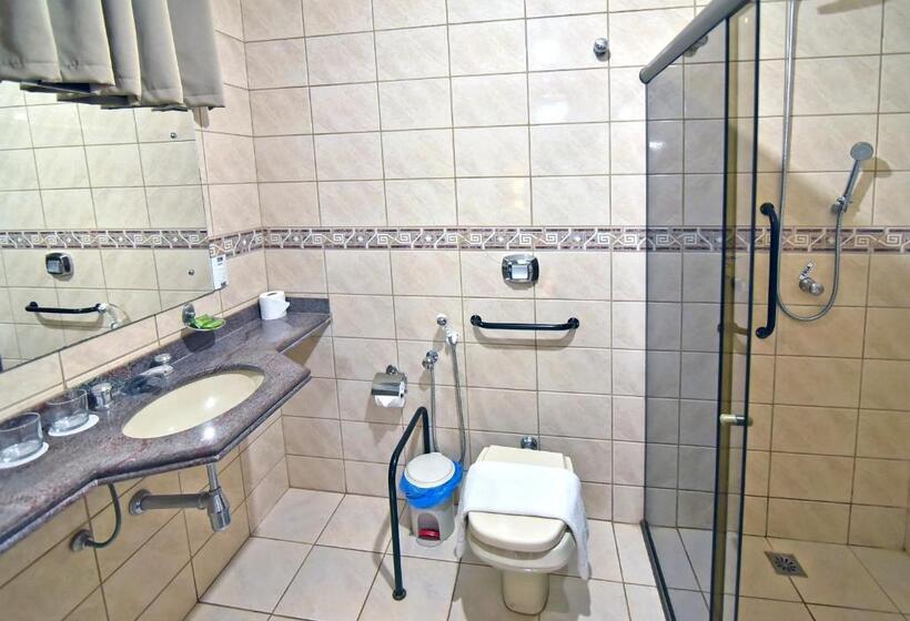 장애인을 위한 스탠다드 룸, Don Antonio