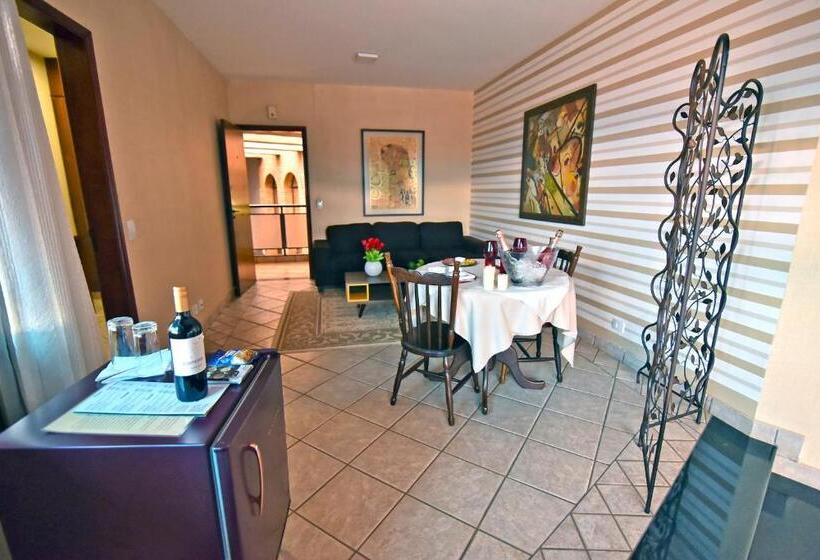 수피리어 스위트, Don Antonio