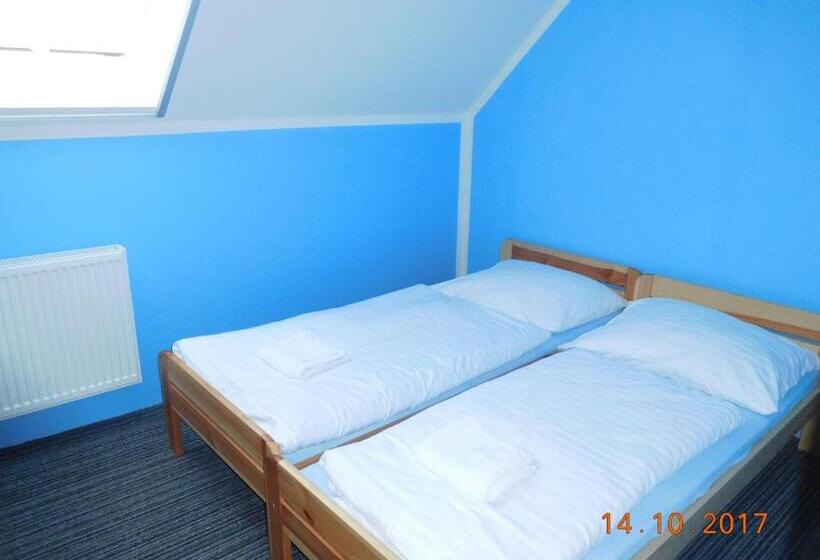 4인용 스탠다드 룸, Ubytováni V Soukromí Na Podluží