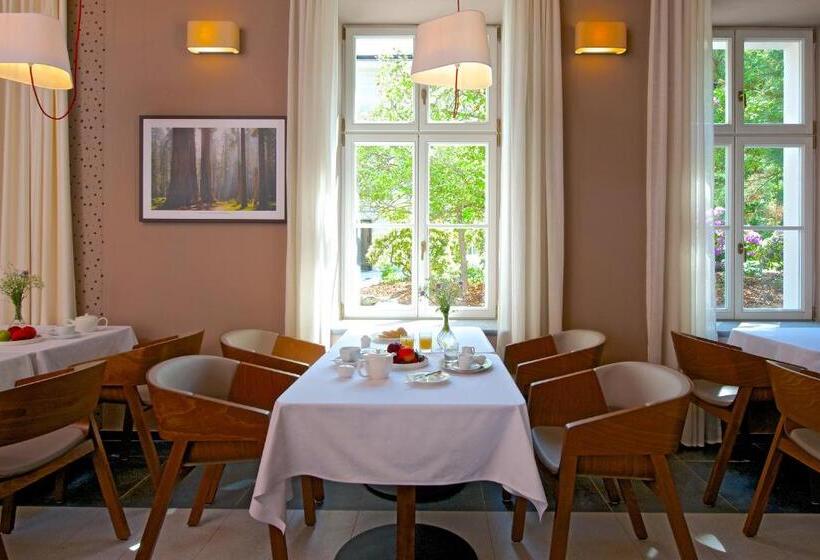 Стандартный Номер Кровать Кинг, Zámek Ratměřice Hotel & Resort