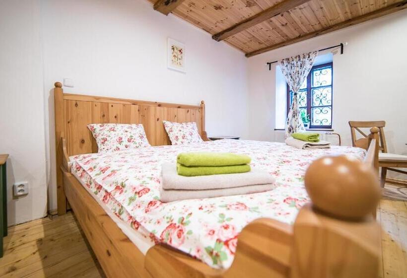 Номер Стандарт Трехместный, Hamr Divci Kamen