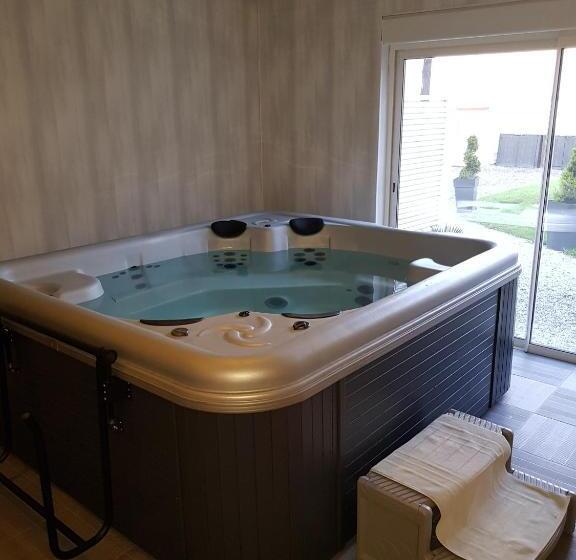 חדר סטנדרט, Bubble Dreams