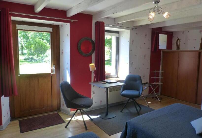 غرفة قياسية ثلاثية مطلة علي الحديقة, La Fermette Du Rohiou