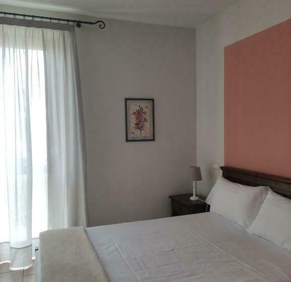 اتاق یک تخته با چشم‌انداز باغ, Agriturismo La Vigna