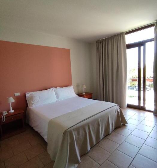 اتاق استاندارد با بالکن, Agriturismo La Vigna