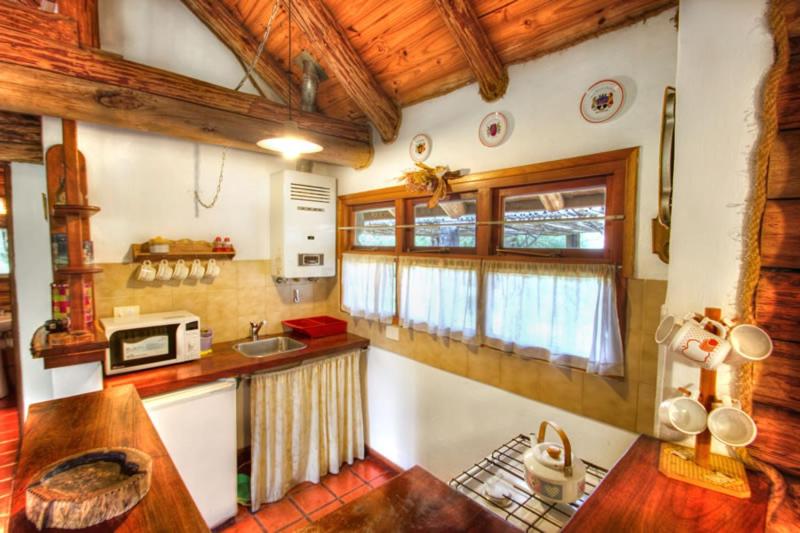 بانگلوی استاندارد, Del Milagro Cabañas & Posada