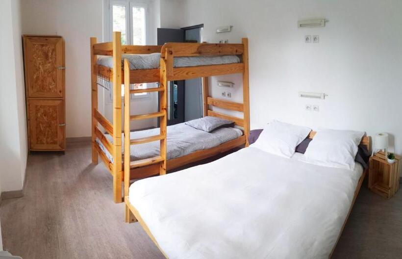 4인용 스탠다드 룸, Icerock