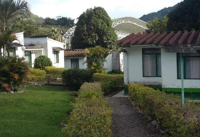 Номер Стандарт, Servituristicos La Esmeralda