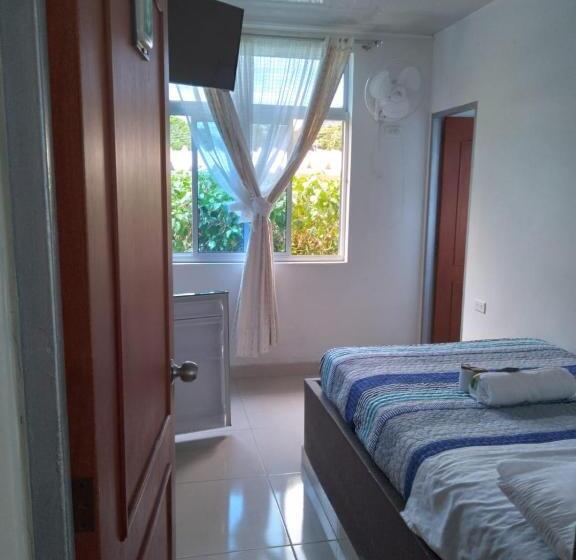 Номер Стандарт Индивидуальный, Servituristicos La Esmeralda