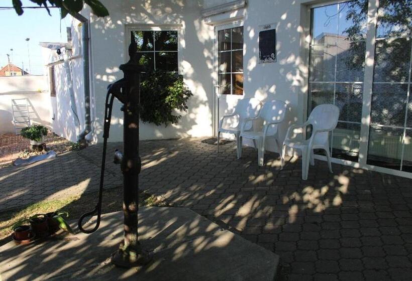 חדר סטנדרט לארבעה, Penzion šalamoun