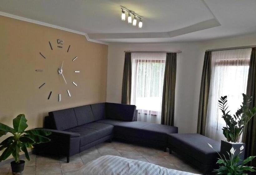 Апартаменты Дюплекс 1 Спальня, Rp Fitlife Stúdió és Vendégház