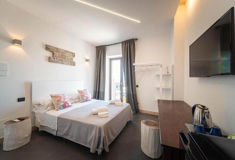 חדר סטנדרט נוף לים עם מרפסת, Casa Nori