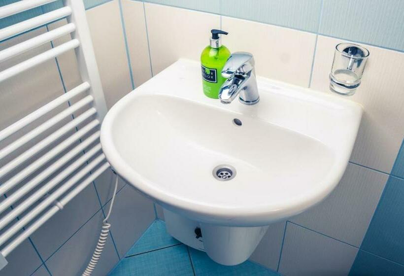 スタンダードトリプルルーム, Penzion Vinařství Buchtovi