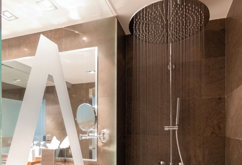 Полулюкс, Artiem Asturias