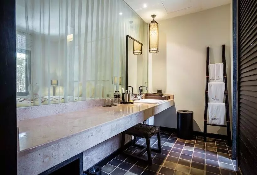 اتاق لوکس, Aruntara Riverside Boutique Hotel  Sha Extra Plus