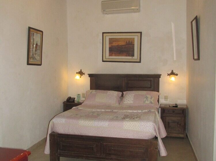 Номер Стандарт, Casa India Catalina