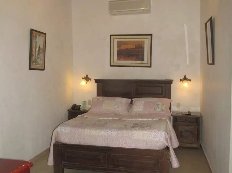 اتاق استاندارد, Casa India Catalina