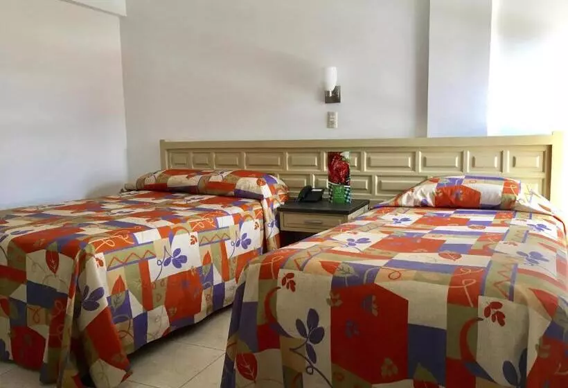Standard-huone, Del Valle