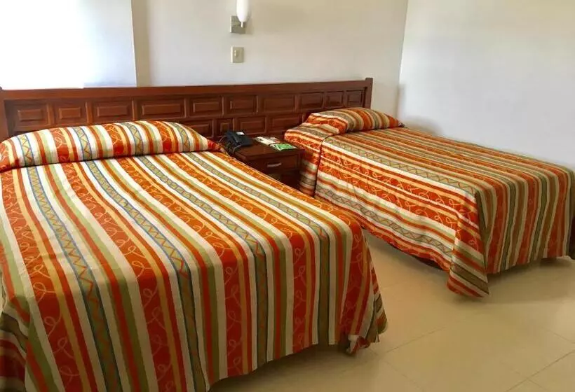 Standard-huone, Del Valle
