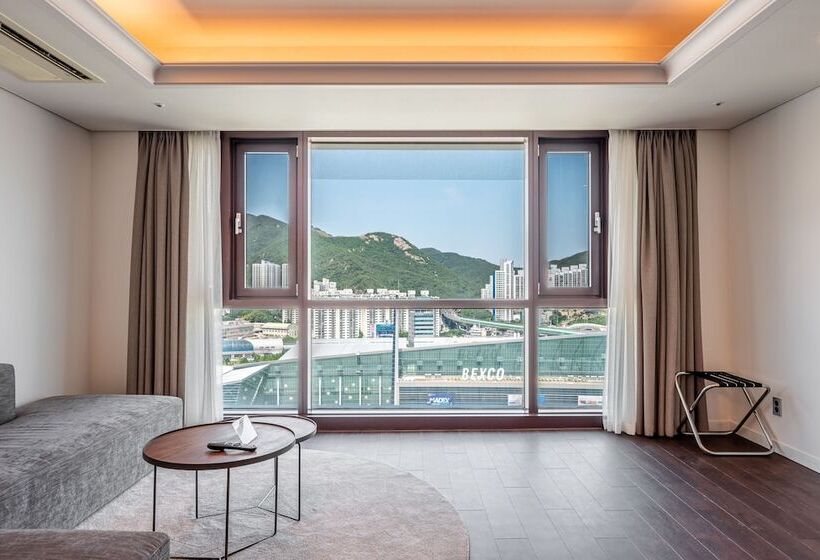 جناح عائلي, Haeundae Centum