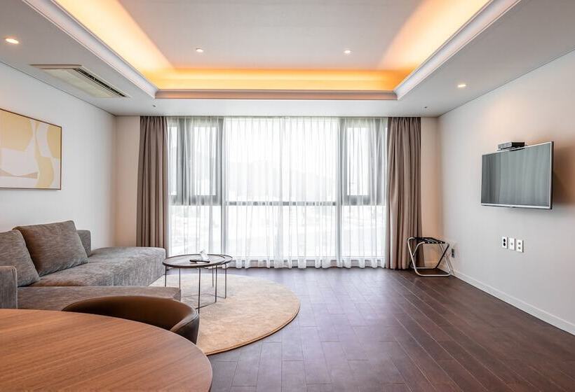 جناح عائلي, Haeundae Centum