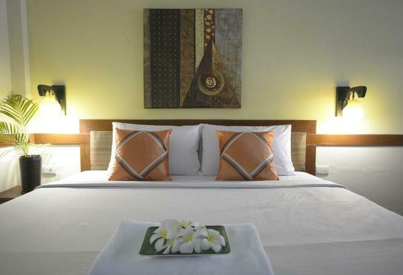 Номер Deluxe, Irest Ao Nang Seafront