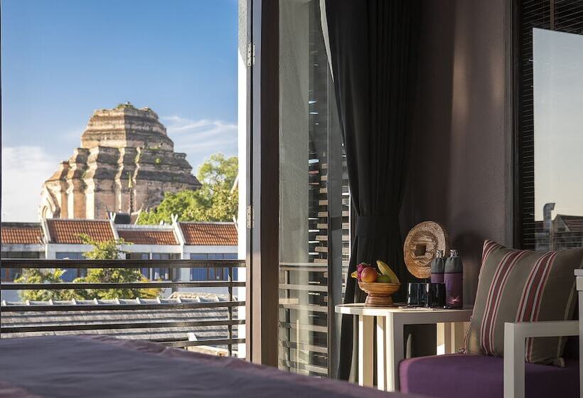 Номер Deluxe, U Chiang Mai