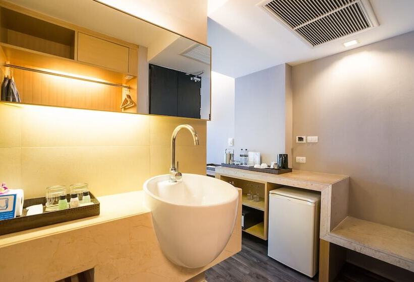 اتاق کلاب, Vista