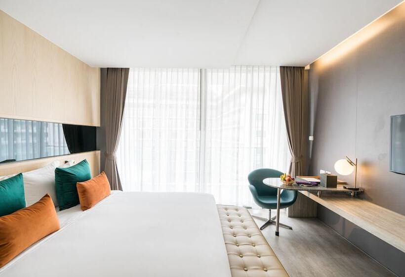 اتاق کلاب, Vista