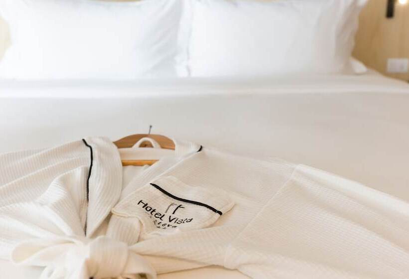 سوئیت 2 خوابه, Vista