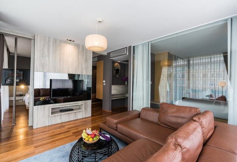 سوئیت 2 خوابه, Vista