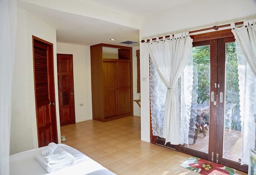 디럭스 룸, Natural Wing Health Spa & Resort