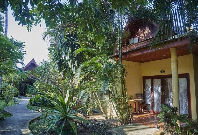 디럭스 룸, Natural Wing Health Spa & Resort