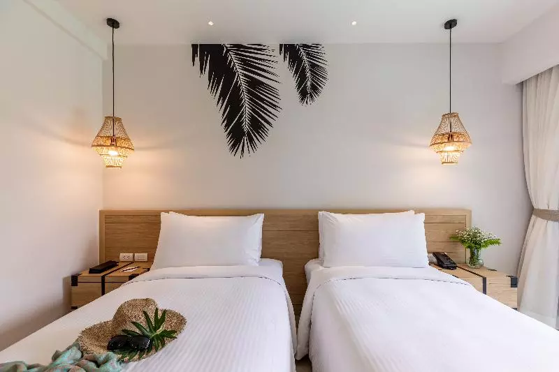 デラックスルーム, Outrigger Surin Beach Resort Sha Extra Plus