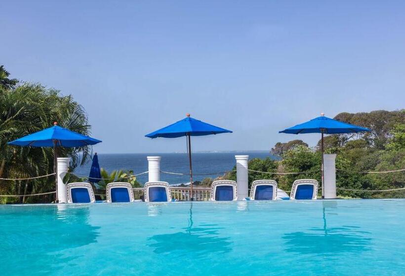 سوییت با چشم‌انداز باغ, Bacolet Beach Club