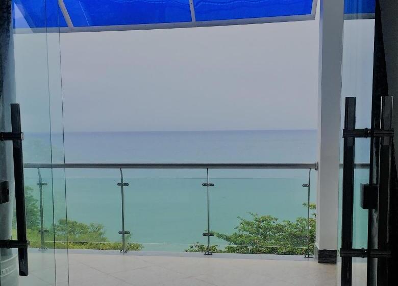 ガーデンビュースイート, Bacolet Beach Club