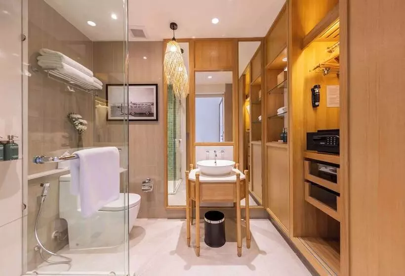 デラックスルーム, Outrigger Surin Beach Resort Sha Extra Plus