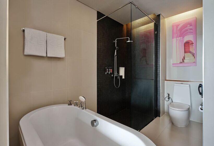 풀장 전망 디럭스 룸, The Kee Resort & Spa