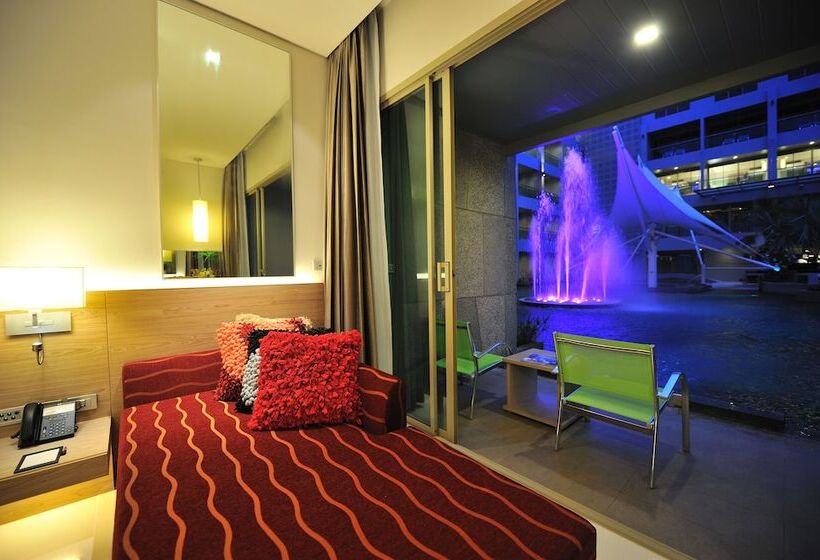 디럭스 룸, The Kee Resort & Spa