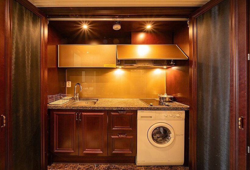 Quarto Superior, Yeoksam Artnouveau City Hotel And Residence